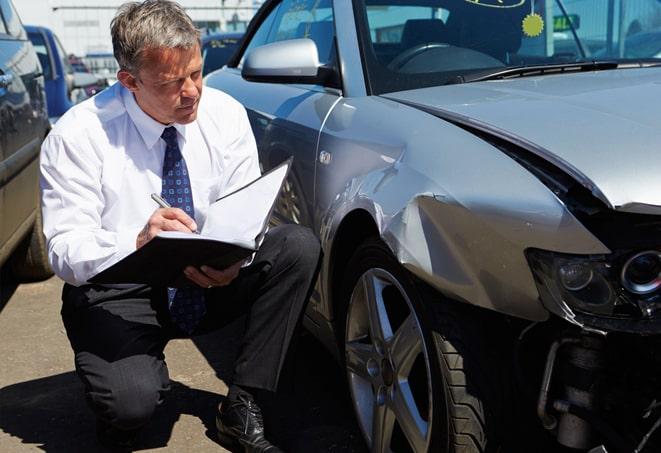 auto insurance payment being made online with credit card